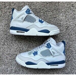 Nike Air Jordan 4 Retro 2024 Military Blue Size 4.5 Youth (Size 6 Women's)